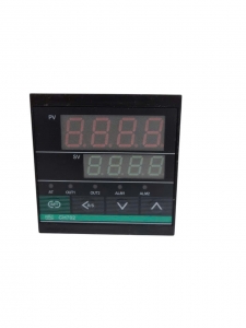 Bộ điều khiển nhiệt độ RKC CH702