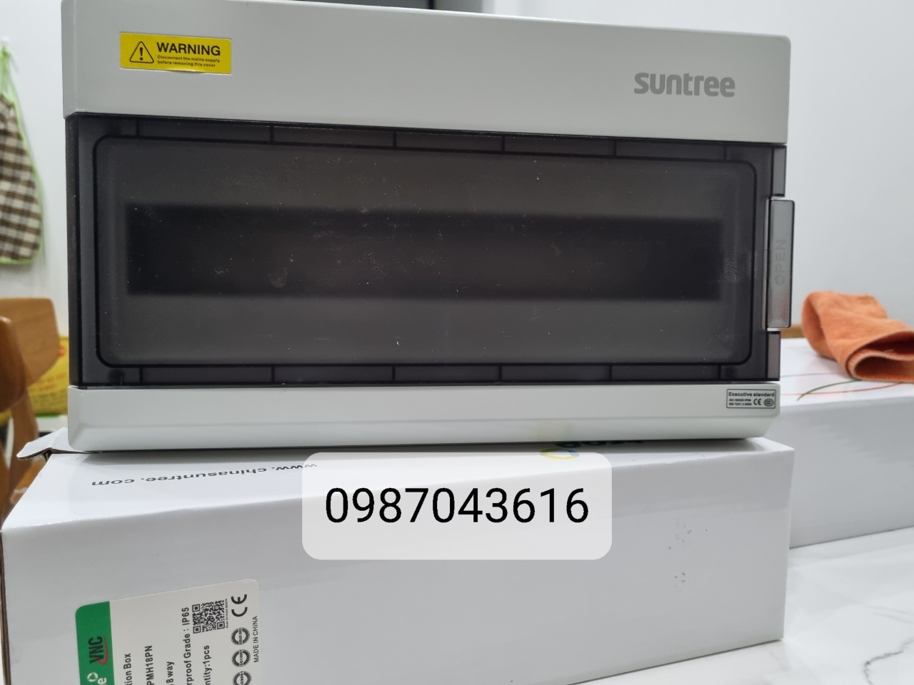 Thiết Bị Điện Công Nghiệp SunTree: Vỏ Tủ Điện Ngoài Trời PMH18PN