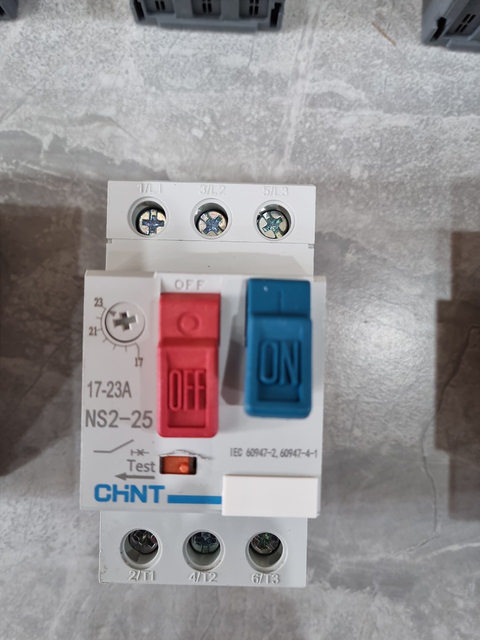 MCB chỉnh dòng NS2-25 Chint 17-23A